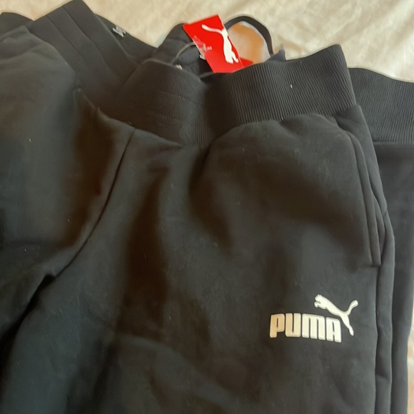 Puma Black Sweatpants - Picture 3 of 5